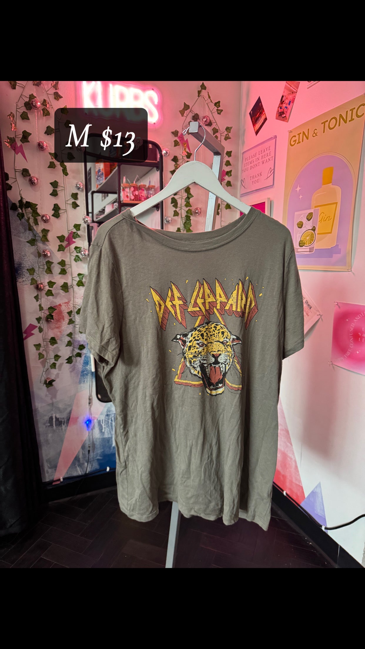Tee
