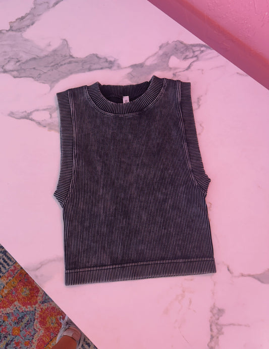 Ash black ribbed tank